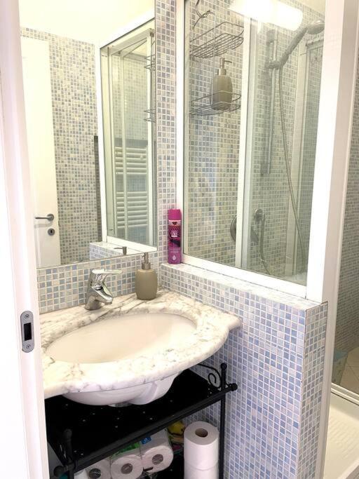 Splendido Trilocale A Due Passi Dal Mare Apartment Santa Margherita Ligure Luaran gambar
